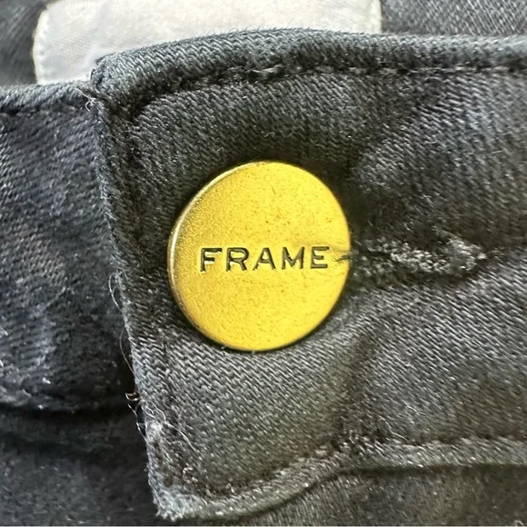 FRAME Le One Skinny High-Waisted Jeans in Larsen Black Wash SZ 2 (SIZES 29-34) - Picture 6 of 13
